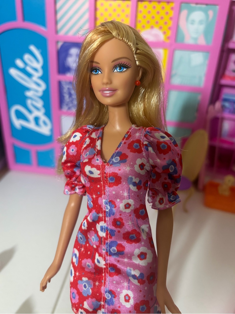 Barbie Blonde Doll in Red & Pink Floral Dress - Picture 4 of 4